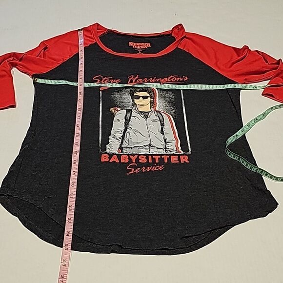 Stranger Things Steve Harrington tee shirt size large - Picture 5 of 5